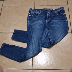 Miss Me Mid-rise Size 34×31 1/2